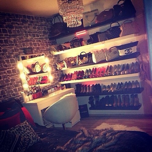 Shoe Closet